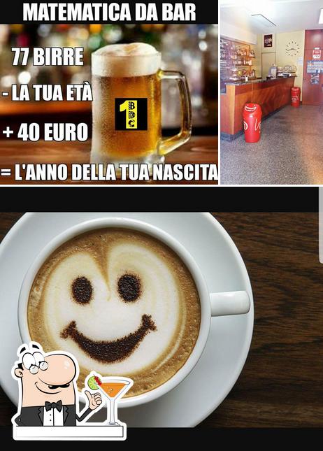 Prova un drink dal menu