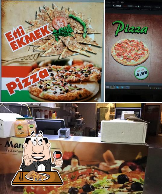 Pick pizza at Marmara