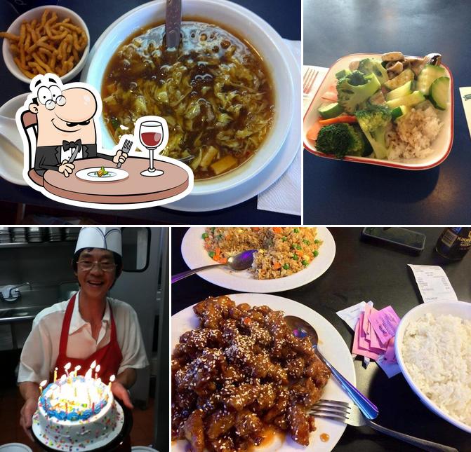 Quik Wok, 815 College Blvd in Oceanside Restaurant menu and reviews