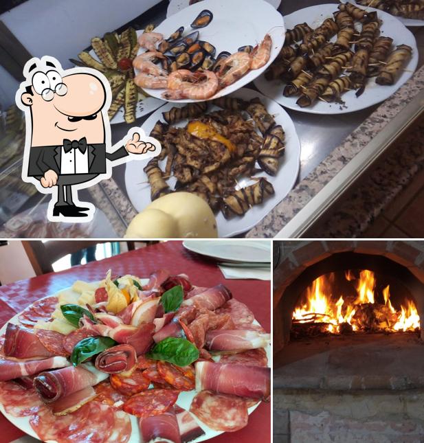 Tra le diverse cose da "La Dolce Vita" Ristorante - Pizzeria si possono trovare la interni e la carne