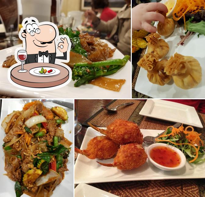 Food at Alice's Thai