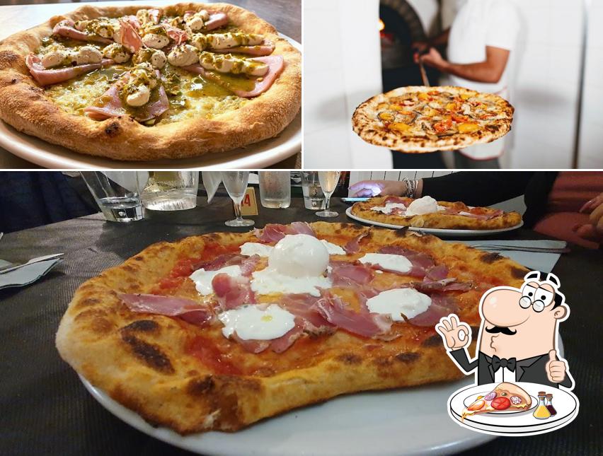 Закажите пиццу в "La Locanda Del Borgo"