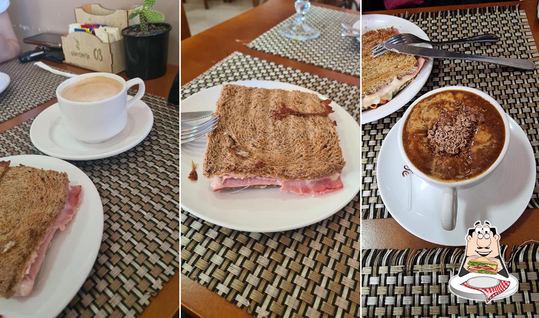 Clube sanduíches em Aromma Café Ponta Porã