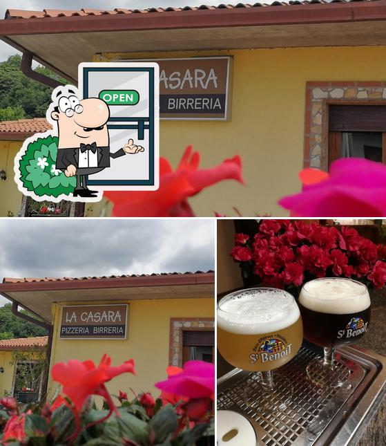 La immagine di esterno e birra da La Casara Pizzeria Birreria