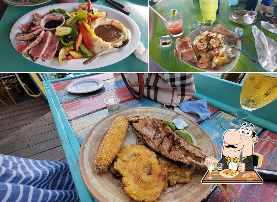 Porky's Bayside Restaurant and Marina, MM47.5 Bayside, 1410 Overseas