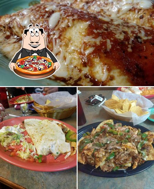 Pick pizza at Los Maguey Mexican Restaurant
