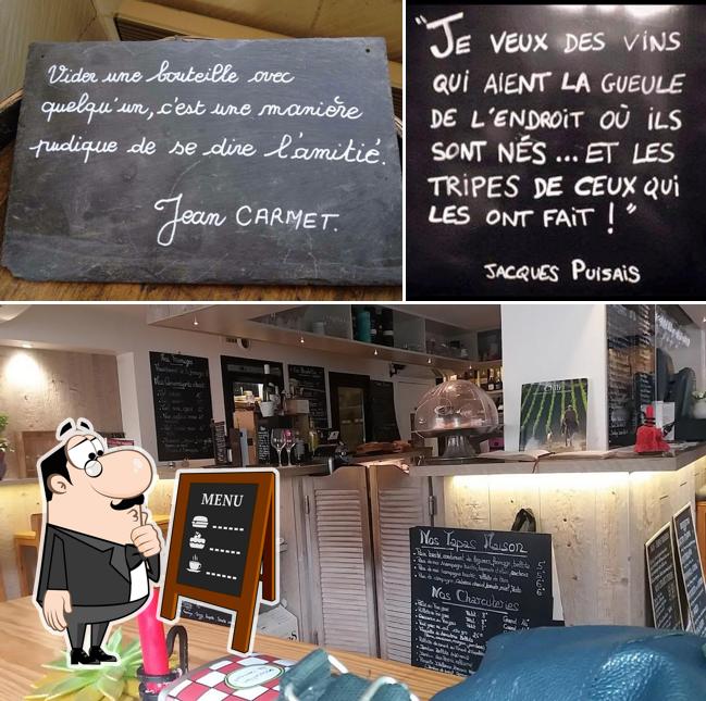 Découvrez le menu du jour sur le tableau