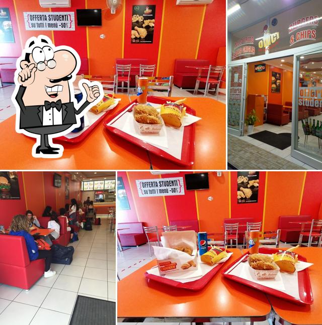 L'intérieur de Oh My Chicken & Burger fast food