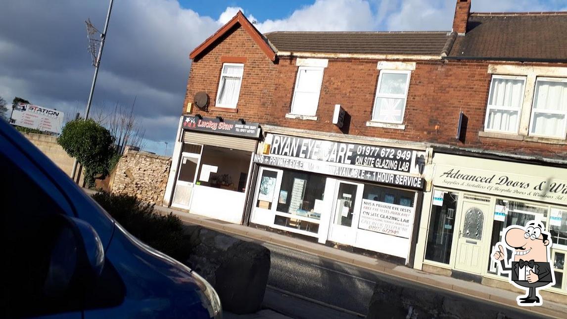 Lucky Star in Knottingley Restaurant reviews