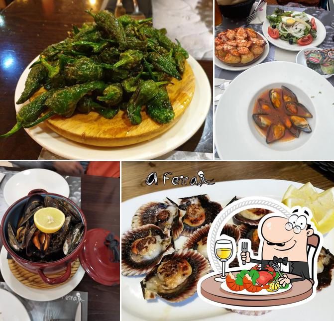 Los clientes de A Feira Pulperías, Oviedo pueden probar las distintas comidas con marisco