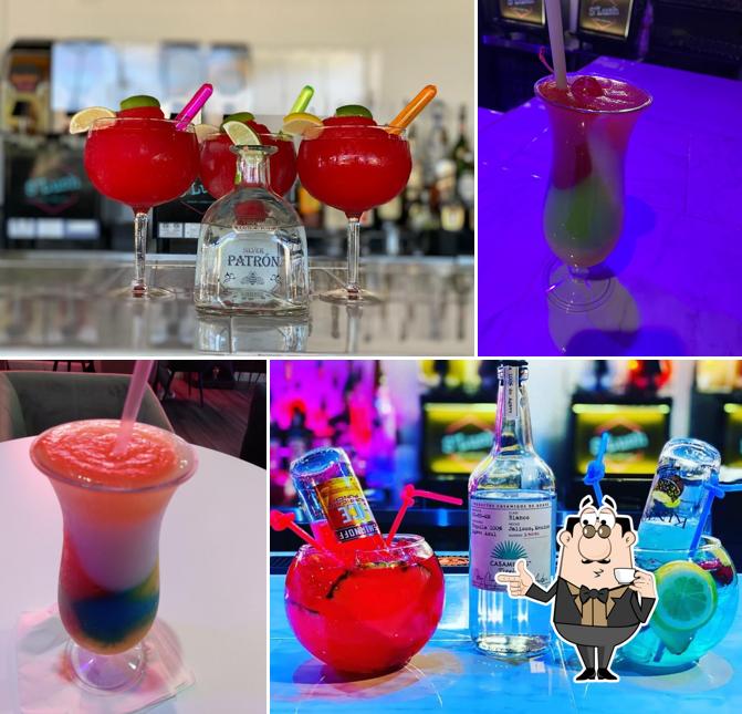 S'Lush Daiquiri Lounge and Grill in Kenosha Restaurant reviews