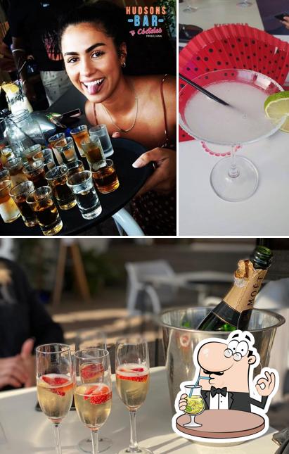 Hudsons Cocktail & Sports Bar in Frigiliana Restaurant reviews