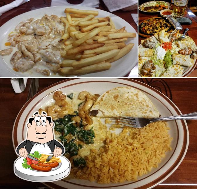 EL PATIO MEXICAN RESTAURANT BAR & GRILL, 2105 Memorial Blvd in New