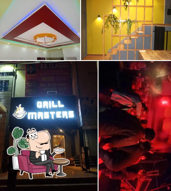 Check out how Grill Masters Jind looks inside
