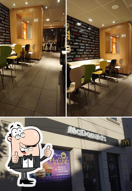 Voici une photo de McDonald's