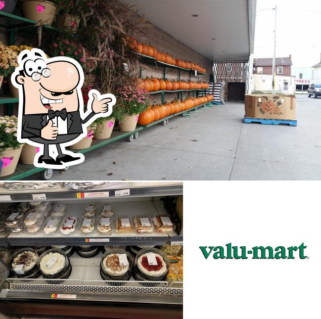 Photo de Reid's Valu-mart Lindsay