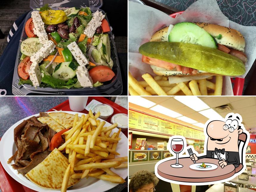 Plush Pup, 5344 N Cumberland Ave in Chicago Restaurant menu and reviews
