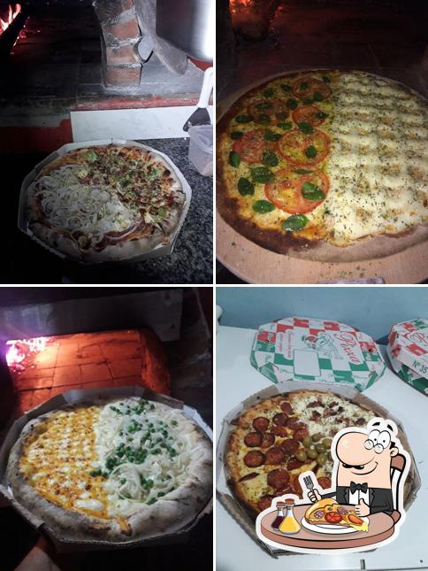 Peça diferentes estilos de pizza