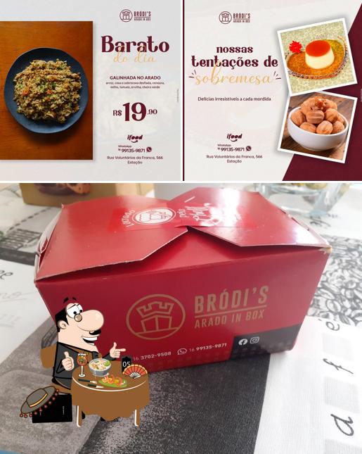 Comida em Bródi's Arado in Box - Restaurante em Franca