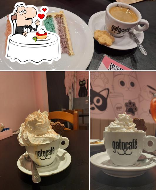 Gato Café Barra oferece uma variedade de sobremesas