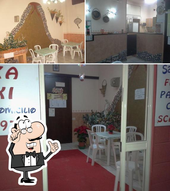 Dai un'occhiata agli interni di Pizzeria San Giuliano