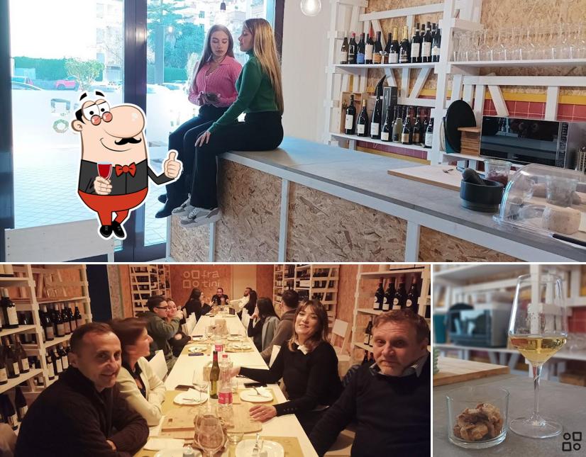 È gradevole prendersi un bicchiere di vino a fratini