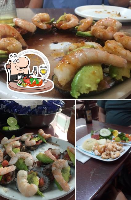 Mariscos La Bandera restaurant, Guadalajara, Calle Antonio Bravo 776 -  Restaurant reviews