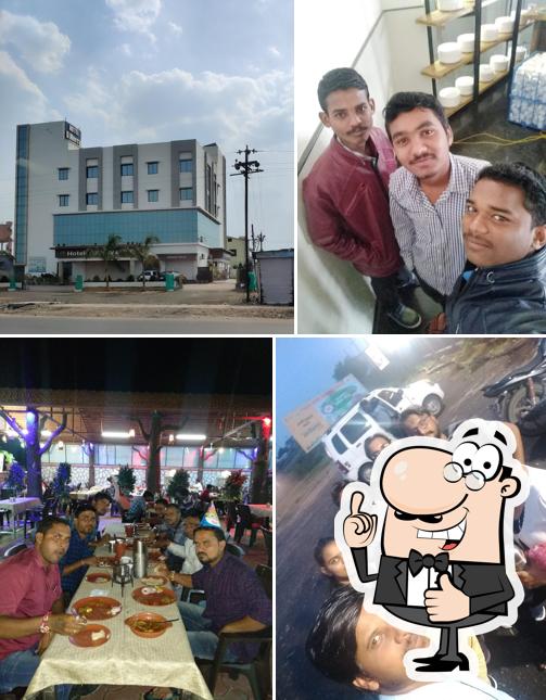 D Mercy Restaurant