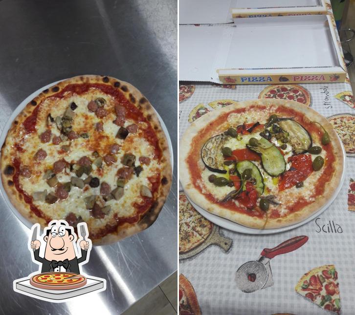 Prenditi una pizza a CALDINI SEVERINO