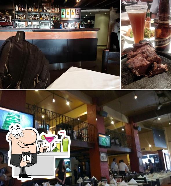 Las fotografías de barra de bar y cerveza en La Soldadera