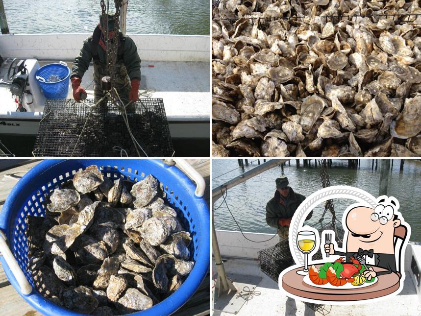 Try out seafood at Deltaville Oyster Co