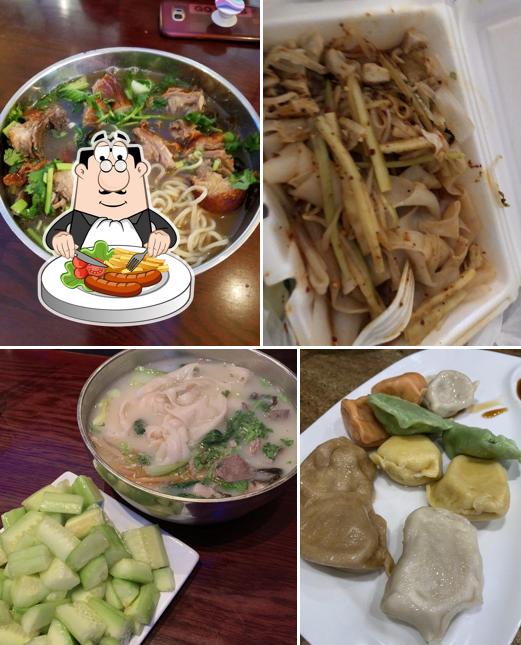 Еда в "Lanzhou hand-pulled noodles"