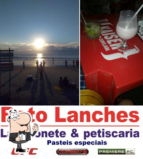 Look at the picture of Beto Lanches