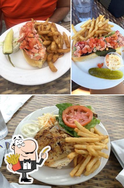 BayVue in Lindenhurst Restaurant menu and reviews