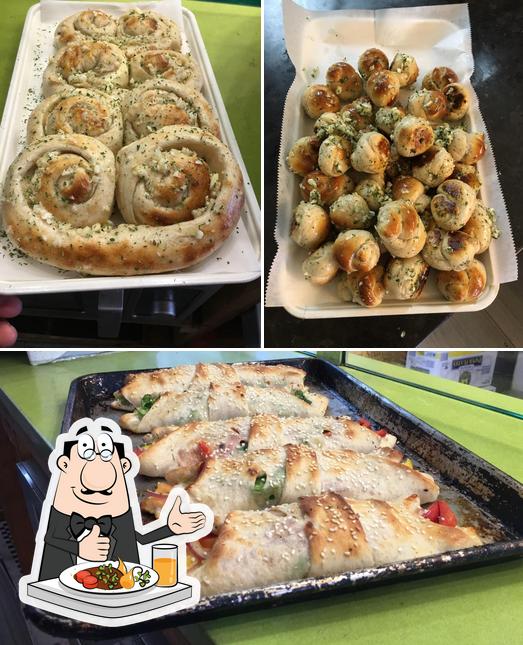 Crust Co. Pizza in West Long Branch Restaurant menu and reviews