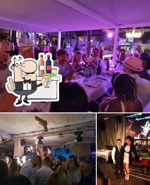 Tra le varie cose da Living Show Dinner si possono trovare la bancone da bar e interni