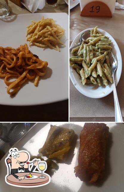 Cibo al Trattoria In Vino Veritas