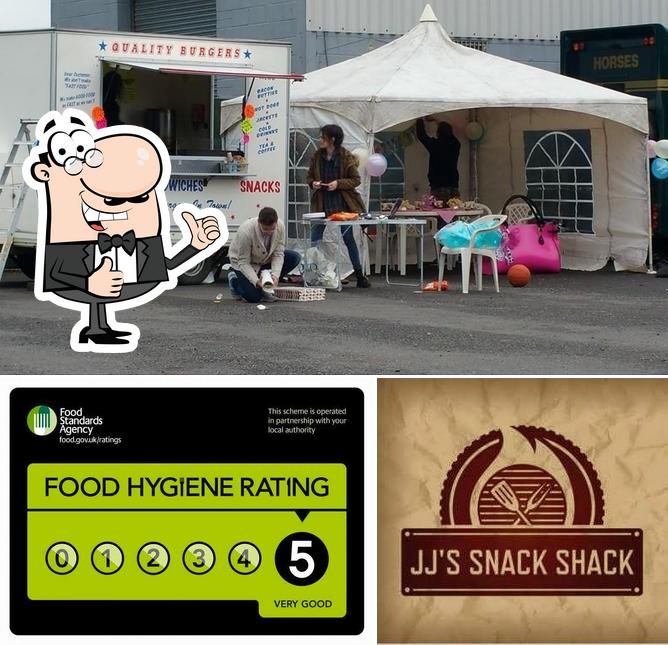 Find the best place to eat in ShiptonunderWychwood, autumn 2024