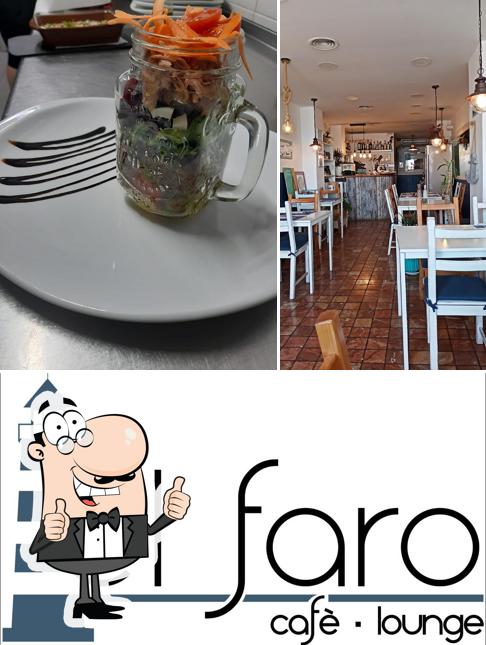 Aquí tienes una imagen de El Faro Café