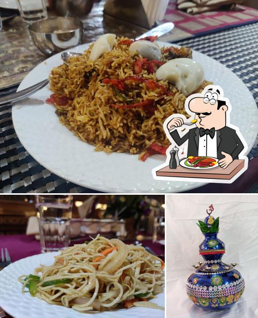 Food at Lazeez Restaurant