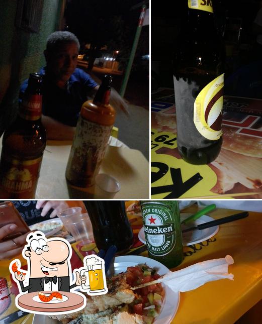 Peça um copo de cerveja leve ou escura