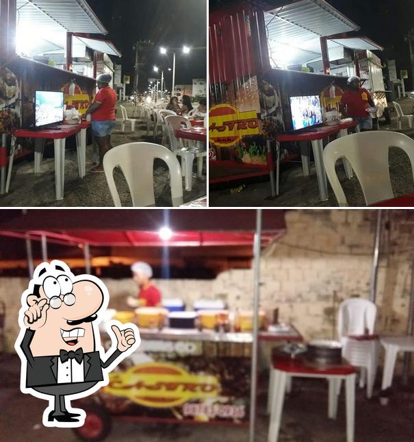 O interior do Castro Lanches