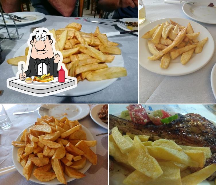 Order French fries at Maza Cafeneion