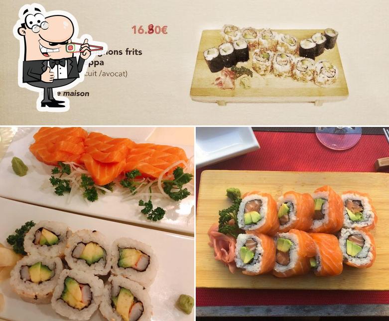 Les sushi sont servis à Ajisai