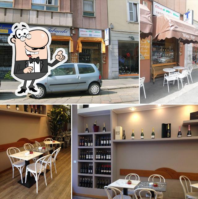Siediti a un tavolo di Caffetteria della Darsena