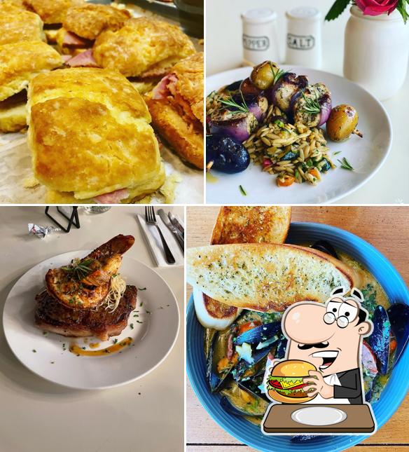 Her Majesty's Kitchen, Forsyth - Restaurant menu, prices and reviews