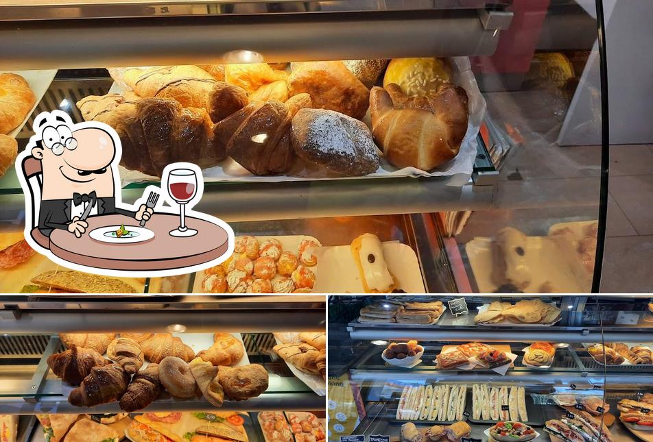 Platti al Snack Bar dell' Arcone