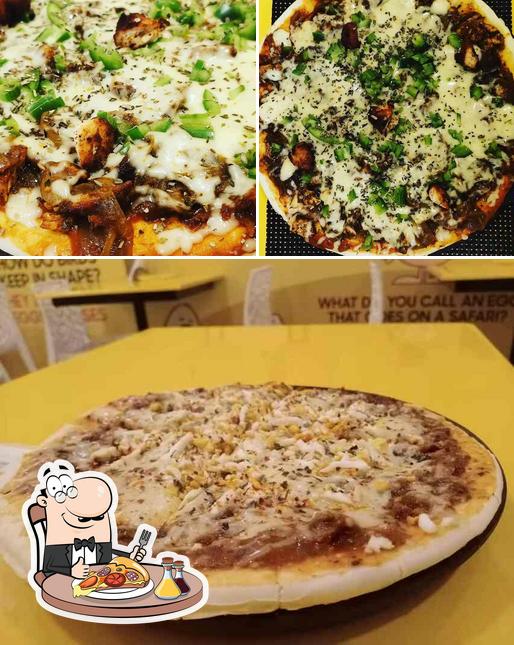 Try out pizza at Egg Splash