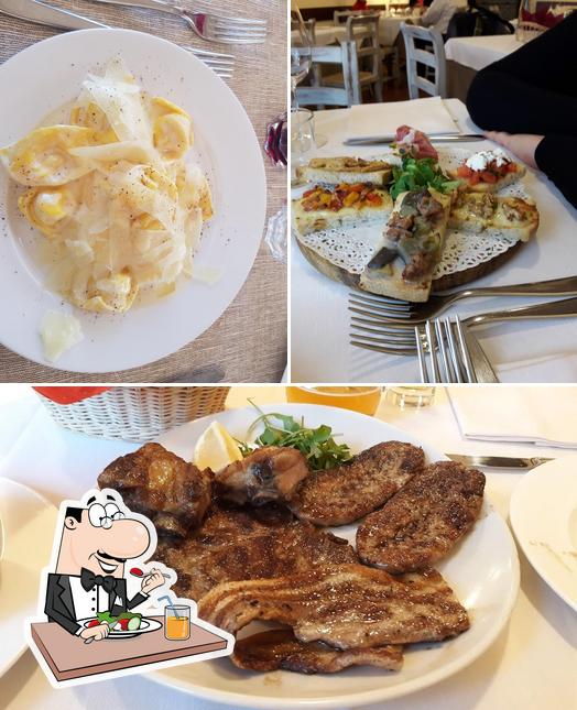 Platti al Trattoria Storica da Mario