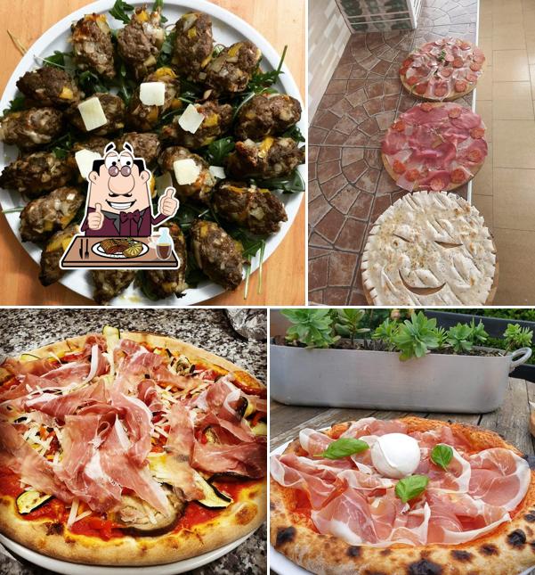Ordina i piatti di carne a Pizzeria Regina